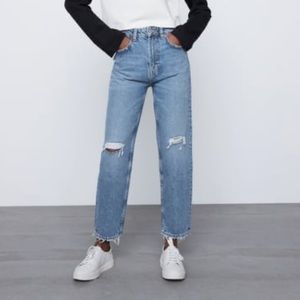 ZARA new with tags Straight Leg Navy Blue Jeans.